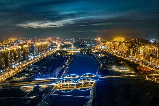 禹州夜色 流光溢彩——禹州市摄影家协会会员作品赏析 禹州夜色 流光溢彩——禹州市摄影家协会会员作品赏析