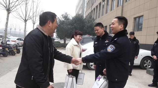 今天大年三十,禹州市公安局有组织犯罪侦查大队干警为啥真激动 今天大年三十,禹州市公安局有组织犯罪侦查大队干警为啥真激动