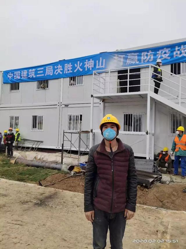 禹州市举行欢迎仪式,三名驰援火神山勇士平安回家! 禹州市举行欢迎仪式,三名驰援火神山勇士平安回家!