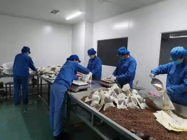 华夏医药积极筹备物资,为坚决打赢防疫阻击战助力 华夏医药积极筹备物资,为坚决打赢防疫阻击战助力