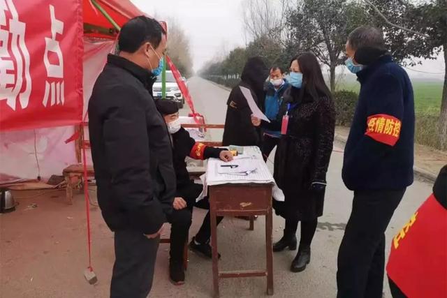 禹州干部李改琴:等身体好了,我还要跟大家一起上战场! 禹州干部李改琴:等身体好了,我还要跟大家一起上战场!