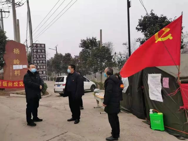 血脉同源 众志成城 大爱无疆 共抗疫情 血脉同源 众志成城 大爱无疆 共抗疫情
