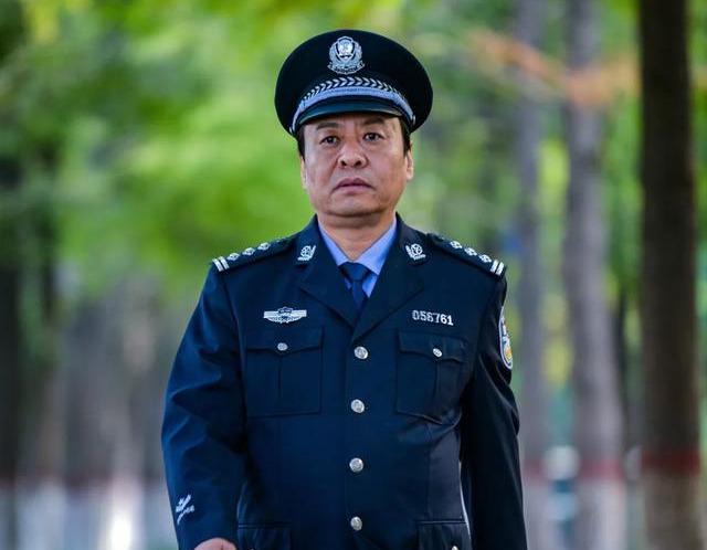 禹州警界:疫情当前警察不退 朴实的战“疫”人 —肖学敏 禹州警界:疫情当前警察不退 朴实的战“疫”人 —肖学敏