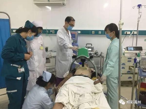 禹州首位!救人医生获“战疫英雄奖” 禹州首位!救人医生获“战疫英雄奖”
