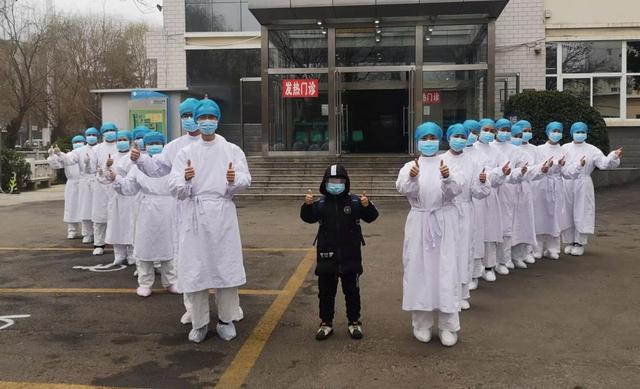 @禹州人,彩虹桥北这个地方免费送口罩+消毒酒精啦!快看.... @禹州人,彩虹桥北这个地方免费送口罩+消毒酒精啦!快看....