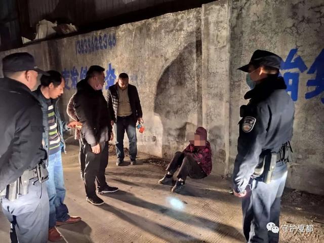 微信群里都在夸禹州警察,咋回事? 微信群里都在夸禹州警察,咋回事?