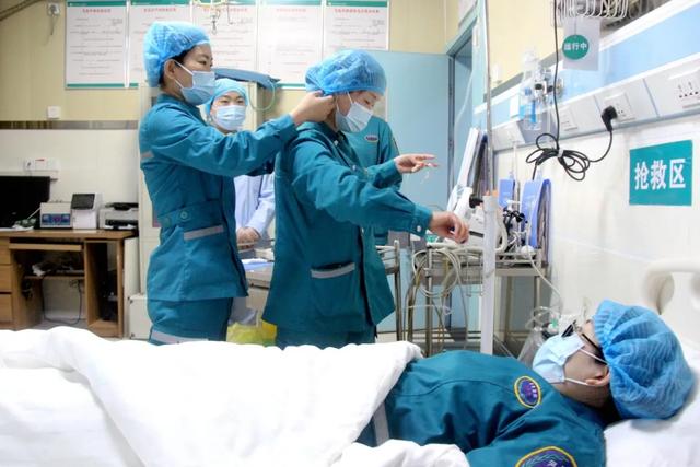 禹州二院宋改英:最美急救“逆行者” 禹州二院宋改英:最美急救“逆行者”