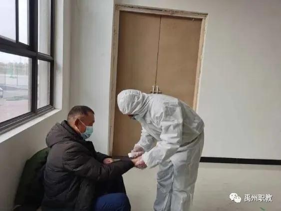 禹州中等专业学校开展疫情防控应急处置演练 禹州中等专业学校开展疫情防控应急处置演练