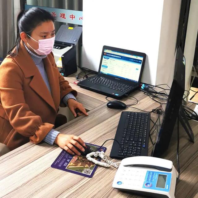禹州检察:“三八节”特刊坚守“疫”线 禹检最美检花 禹州检察:“三八节”特刊坚守“疫”线 禹检最美检花