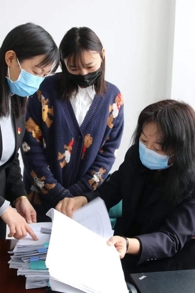 致敬禹州纪检监察战线上的“巾帼英雄”! 致敬禹州纪检监察战线上的“巾帼英雄”!