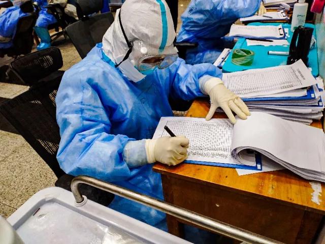 致敬,禹州驰援武汉的巾帼英雄 致敬,禹州驰援武汉的巾帼英雄