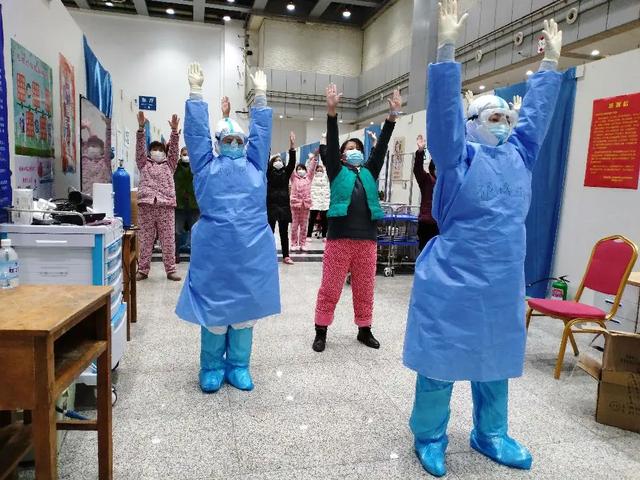 禹州市人民医院白衣天使将八段锦带进武汉方舱医院 禹州市人民医院白衣天使将八段锦带进武汉方舱医院