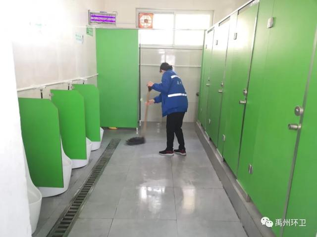 禹州环卫:春暖花开正当时 清洁城市展新颜 禹州环卫:春暖花开正当时 清洁城市展新颜