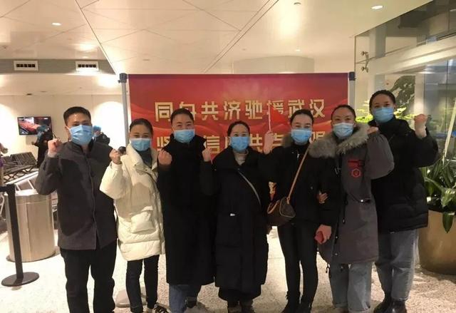 禹州金石星河湾向他们致敬!英雄凯旋,不负重托! 禹州金石星河湾向他们致敬!英雄凯旋,不负重托!