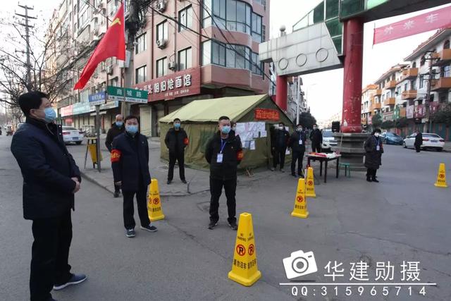 禹州这位美女老板跑遍全市26个乡镇,为数万基层英雄送去...... 禹州这位美女老板跑遍全市26个乡镇,为数万基层英雄送去......