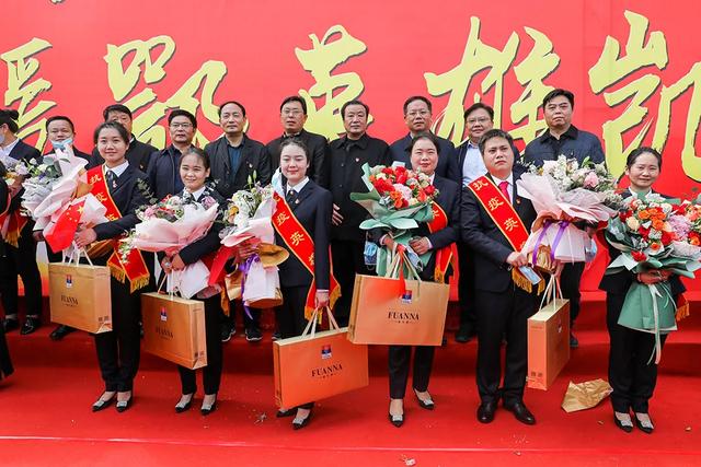 禹州——援鄂英雄凯旋归来 禹州——援鄂英雄凯旋归来