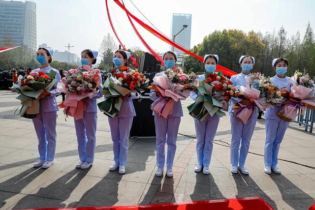 禹州——援鄂英雄凯旋归来 禹州——援鄂英雄凯旋归来
