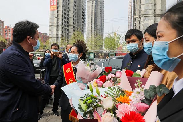 禹州——援鄂英雄凯旋归来 禹州——援鄂英雄凯旋归来