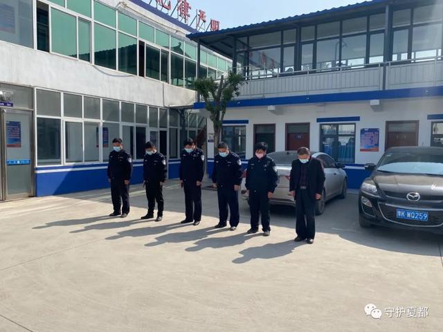禹州全市公安民警清明祭英烈,忠诚保平安 禹州全市公安民警清明祭英烈,忠诚保平安