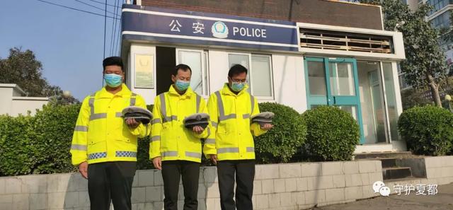 禹州全市公安民警清明祭英烈,忠诚保平安 禹州全市公安民警清明祭英烈,忠诚保平安