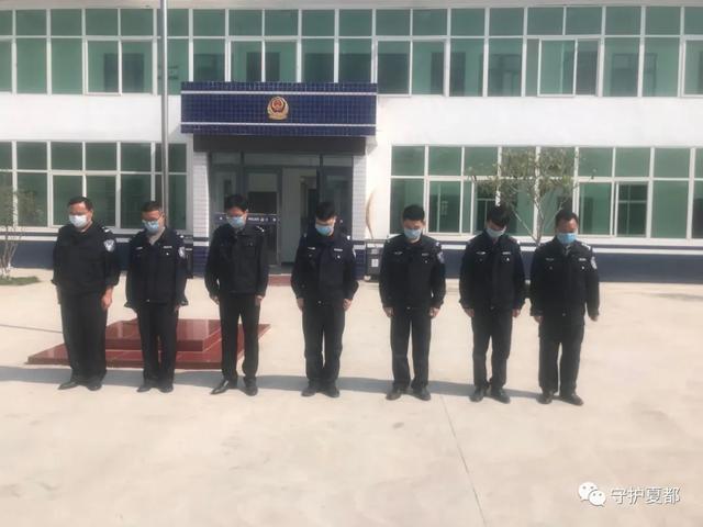 禹州全市公安民警清明祭英烈,忠诚保平安 禹州全市公安民警清明祭英烈,忠诚保平安