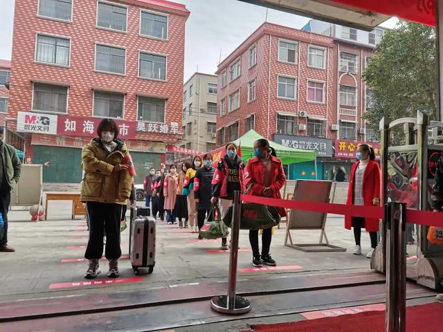 禹州四高返校复学,老师换位演练 禹州四高返校复学,老师换位演练