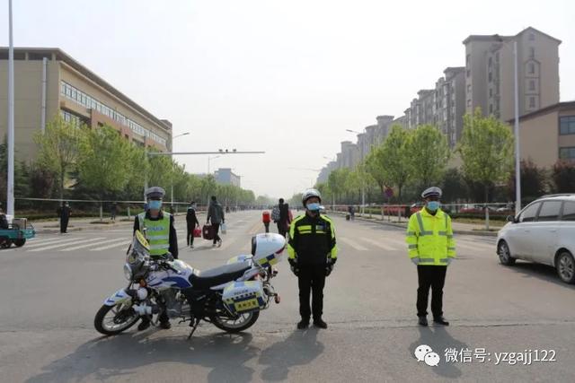 禹州交警多措并举为高三开学复课保驾护航 禹州交警多措并举为高三开学复课保驾护航
