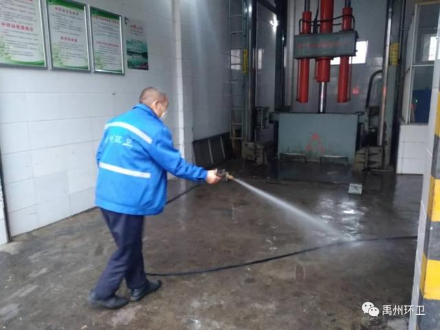 禹州环卫:风雨无阻守岗位 坚持标准保清洁 禹州环卫:风雨无阻守岗位 坚持标准保清洁
