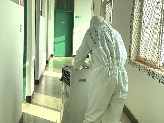 禹州市中心医院张冰:抗疫一线 勇于担当 禹州市中心医院张冰:抗疫一线 勇于担当