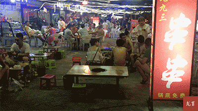 禹州这个地方的夜市被投诉,两家店被要求停业整顿!你怎么看... 禹州这个地方的夜市被投诉,两家店被要求停业整顿!你怎么看...