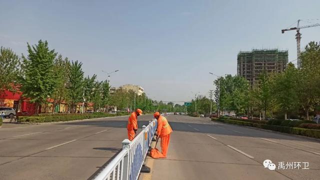 禹州环卫:扮靓城市卫生环境 共建和谐美丽家园 禹州环卫:扮靓城市卫生环境 共建和谐美丽家园