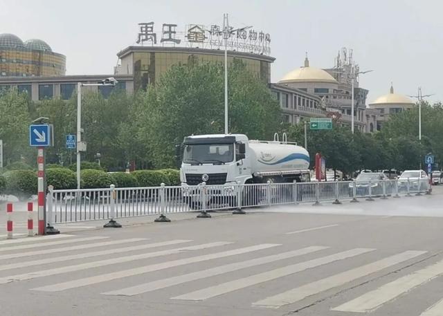 禹州环卫:扮靓城市卫生环境 共建和谐美丽家园 禹州环卫:扮靓城市卫生环境 共建和谐美丽家园