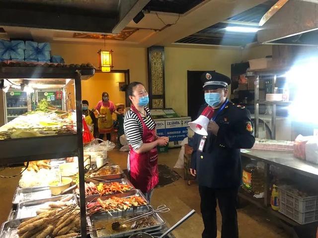 禹州这三家餐饮店存在卫生条件差、食品不安全等问题,被挂黑牌!有你去过的吗? 禹州这三家餐饮店存在卫生条件差、食品不安全等问题,被挂黑牌!有你去过的吗?