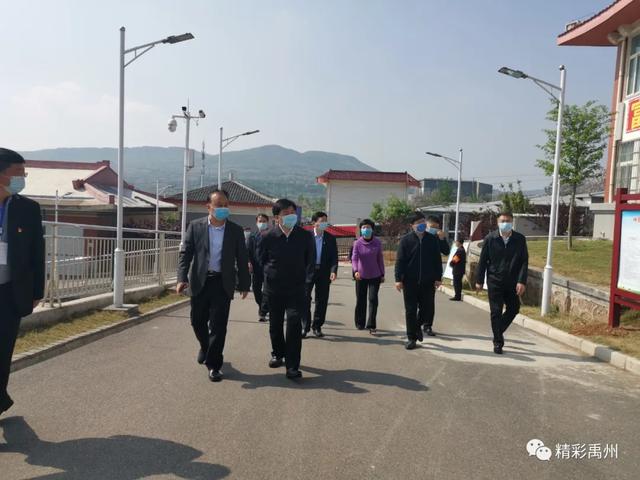 禹州市长范晓东实地督导调研教育系统复学开课工作,强调了这些 禹州市长范晓东实地督导调研教育系统复学开课工作,强调了这些