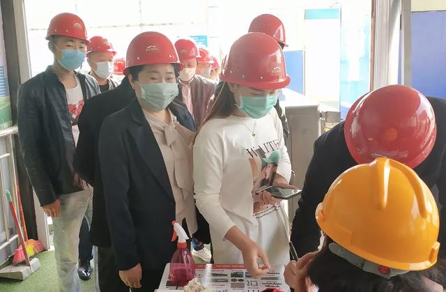 工地开放日金石星河湾与家人共鉴美好 工地开放日金石星河湾与家人共鉴美好