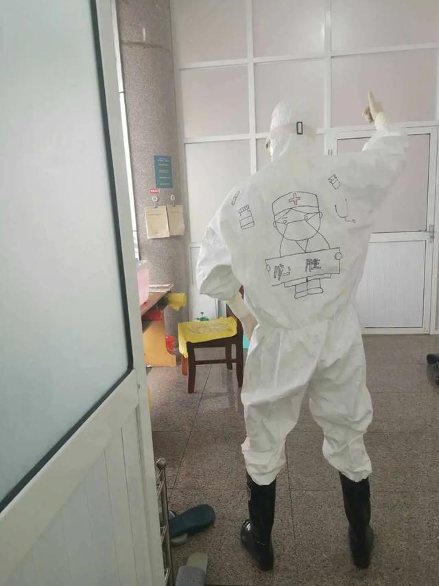 禹州市中心医院李富东-抗击疫情逆行而上 禹州市中心医院李富东-抗击疫情逆行而上