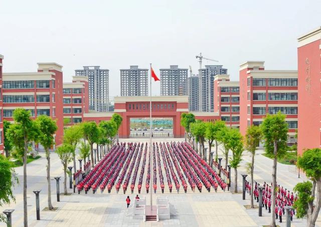 禹州北大公学高中部春季学期返校复学纪实 禹州北大公学高中部春季学期返校复学纪实