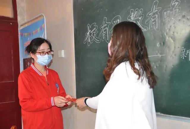 禹州市新天地学校老师返校 禹州市新天地学校老师返校
