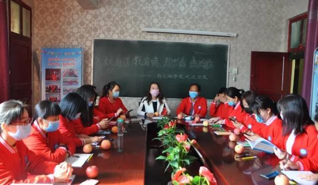 禹州市新天地学校老师返校 禹州市新天地学校老师返校