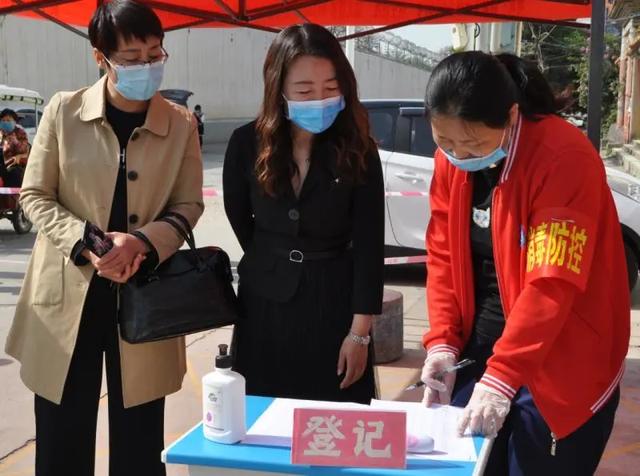 禹州市新天地第一批“小神兽”返校纪实 禹州市新天地第一批“小神兽”返校纪实