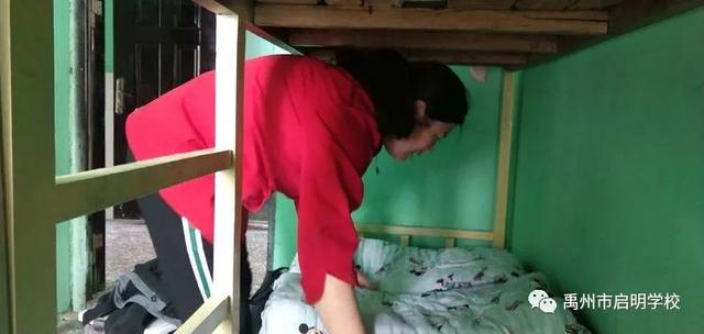 禹州市启明学校四至八年级复学记 禹州市启明学校四至八年级复学记