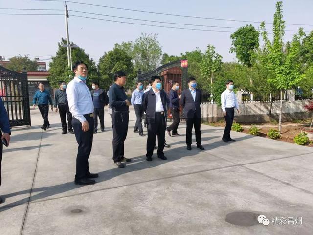 禹州市长范晓东在我市建设美丽乡村工作第122次周例会上这样强调! 禹州市长范晓东在我市建设美丽乡村工作第122次周例会上这样强调!