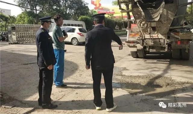 迎五一,禹州城管为市民们做了这些事 迎五一,禹州城管为市民们做了这些事