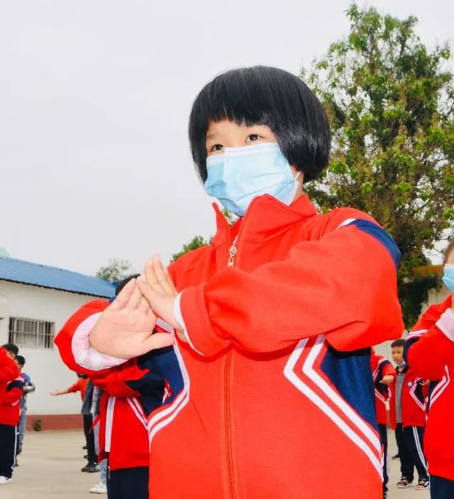 禹州新天地学校全体小学生成功返校! 禹州新天地学校全体小学生成功返校!