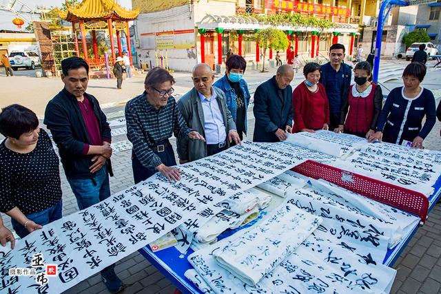 禹州王中全老人的书法情缘——耿亚伟摄影作品 禹州王中全老人的书法情缘——耿亚伟摄影作品
