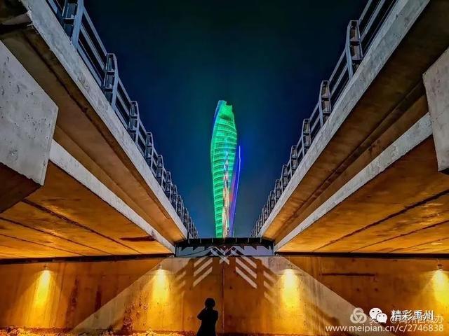 禹州夜景升级,带你邂逅一段流光溢彩的美 禹州夜景升级,带你邂逅一段流光溢彩的美