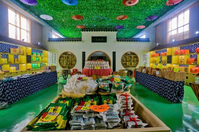 禹州一个家庭俩“劳模”:农村的广阔天地大有可为 禹州一个家庭俩“劳模”:农村的广阔天地大有可为