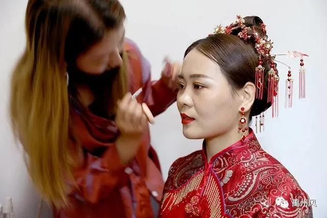 推迟婚礼剪断长发的禹州抗疫女英雄苗培娟结婚了,一起祝福她吧 推迟婚礼剪断长发的禹州抗疫女英雄苗培娟结婚了,一起祝福她吧