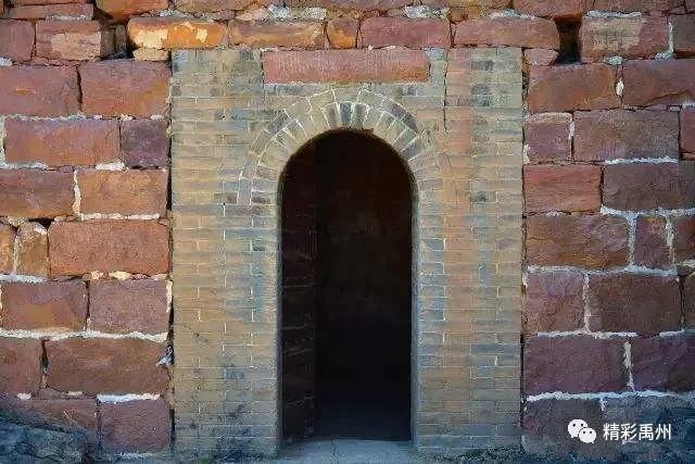 禹州一百多岁的“老炮楼”见证岁月沧桑,昔日小村华丽蜕变展新颜 禹州一百多岁的“老炮楼”见证岁月沧桑,昔日小村华丽蜕变展新颜