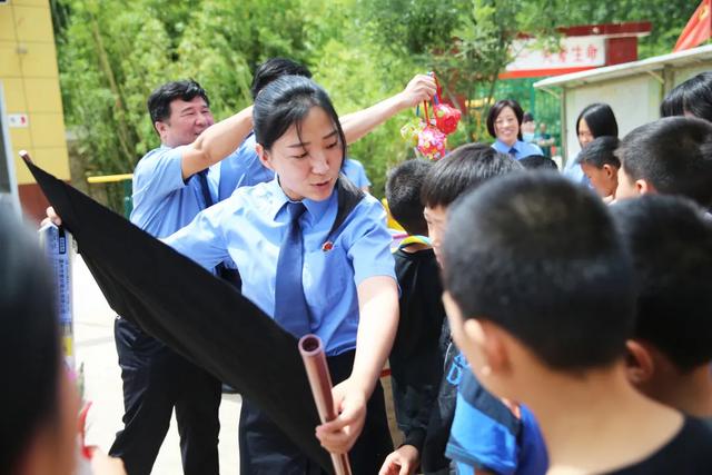 同舟共济 检护明天---检察开放日禹州市人民检察院这样进行 同舟共济 检护明天---检察开放日禹州市人民检察院这样进行